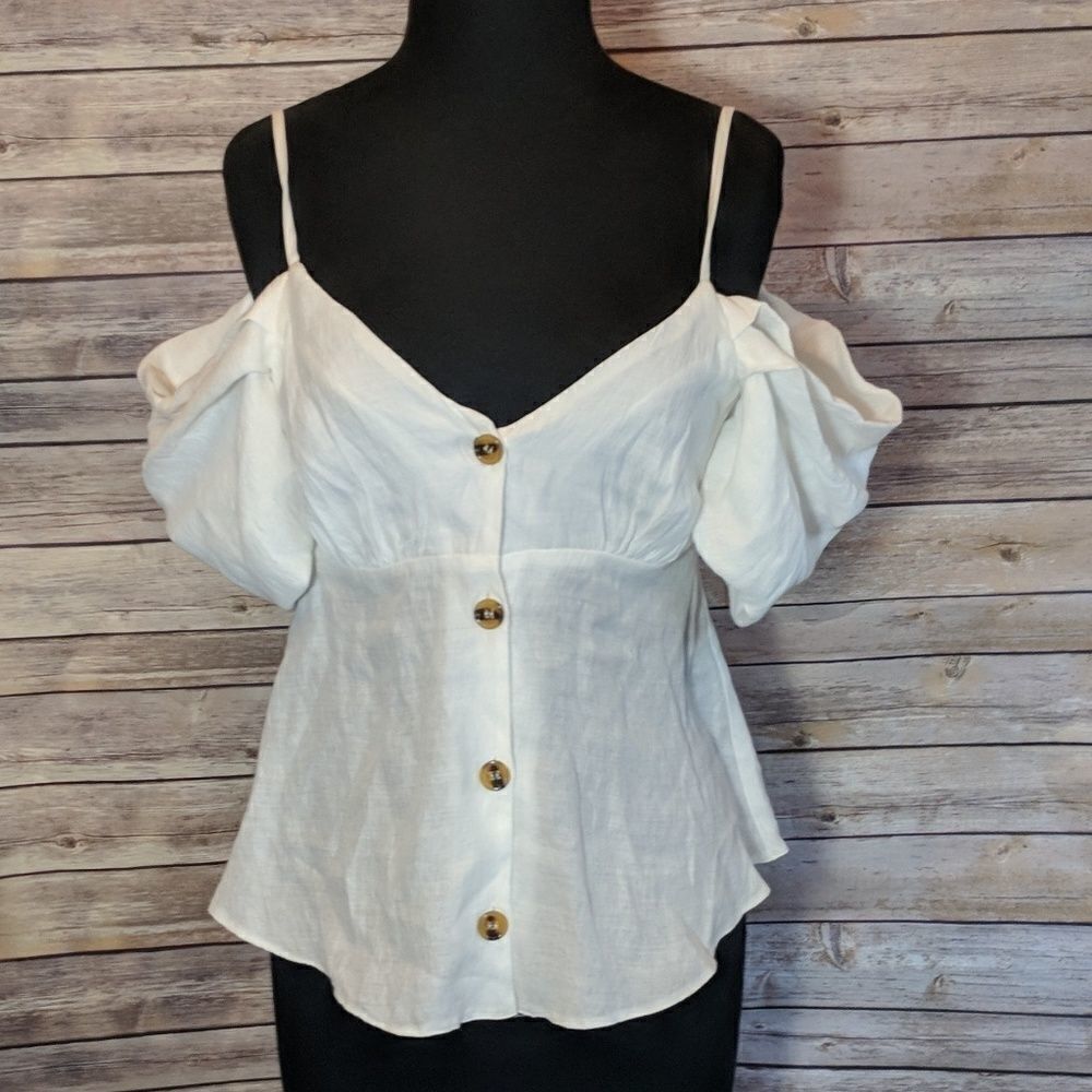 TopShop Cold Shoulder Ivory Button Up - Picture 4 of 7